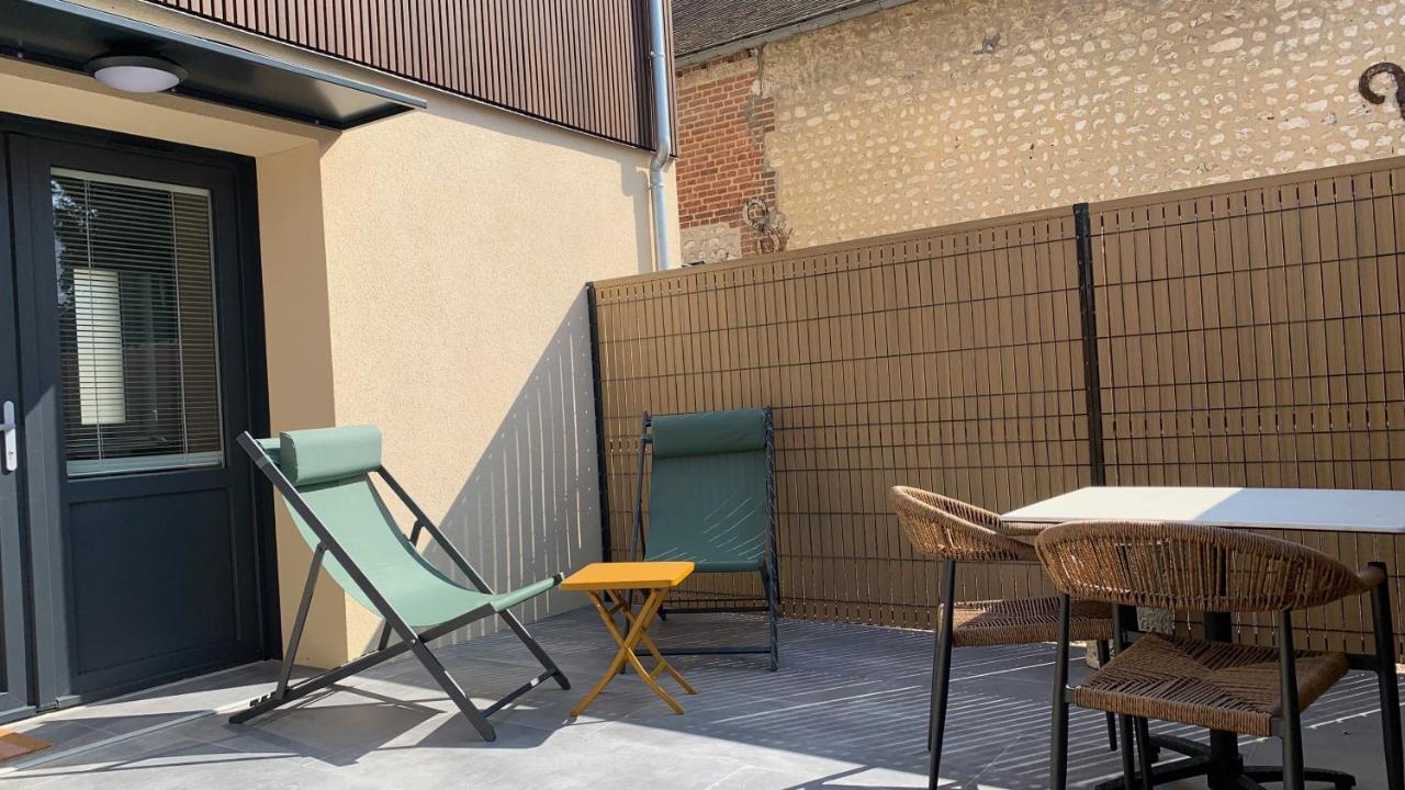 L'Hostellerie D'Acquigny Exterior foto